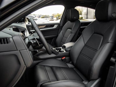 2026 Porsche Cayenne Cayenne Coupe