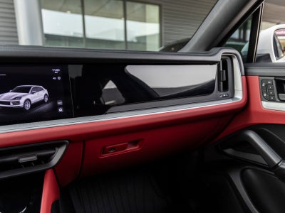 2025 Porsche Cayenne Coupe Base