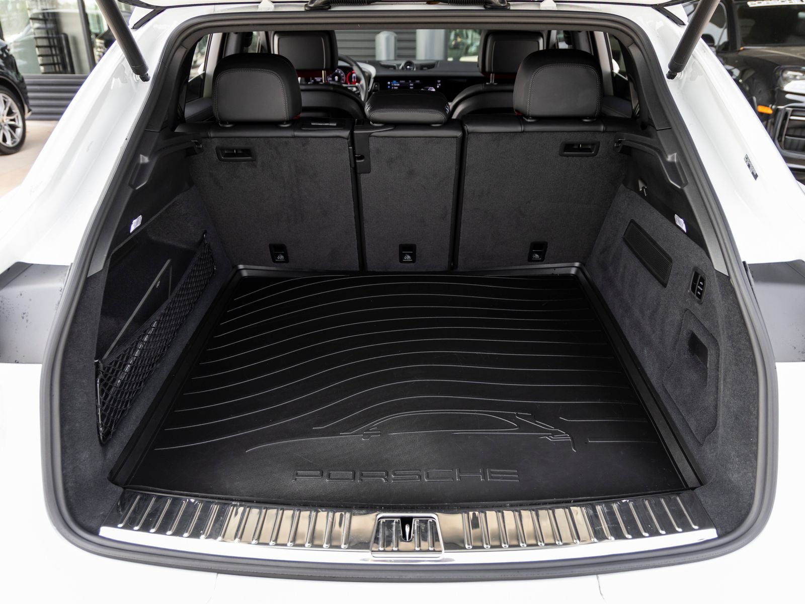 2025 Porsche Cayenne Coupe Base