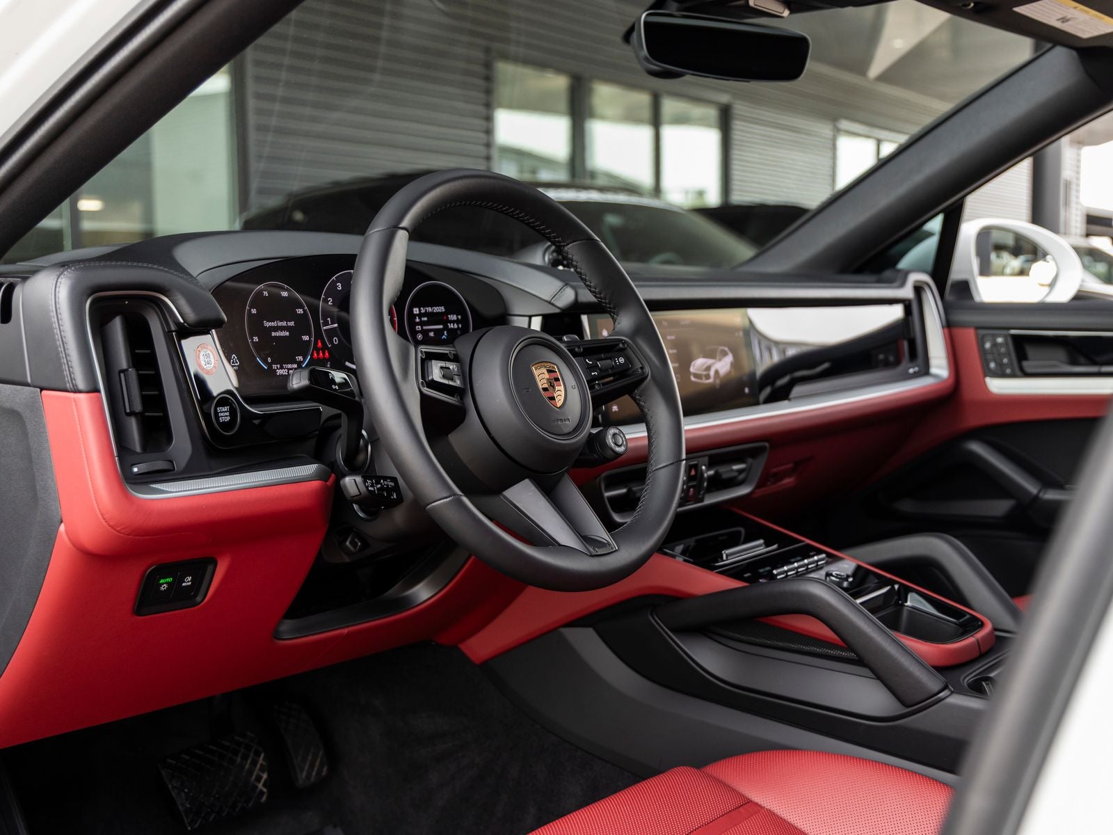 2025 Porsche Cayenne Coupe Base