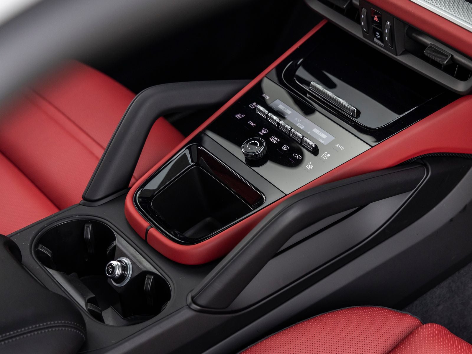 2025 Porsche Cayenne Coupe Base