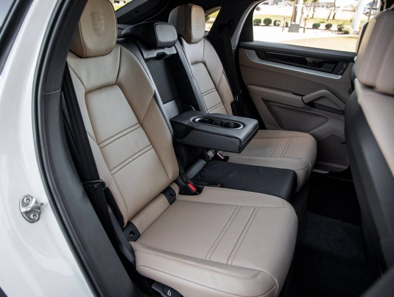 2026 Porsche Cayenne Cayenne Coupe