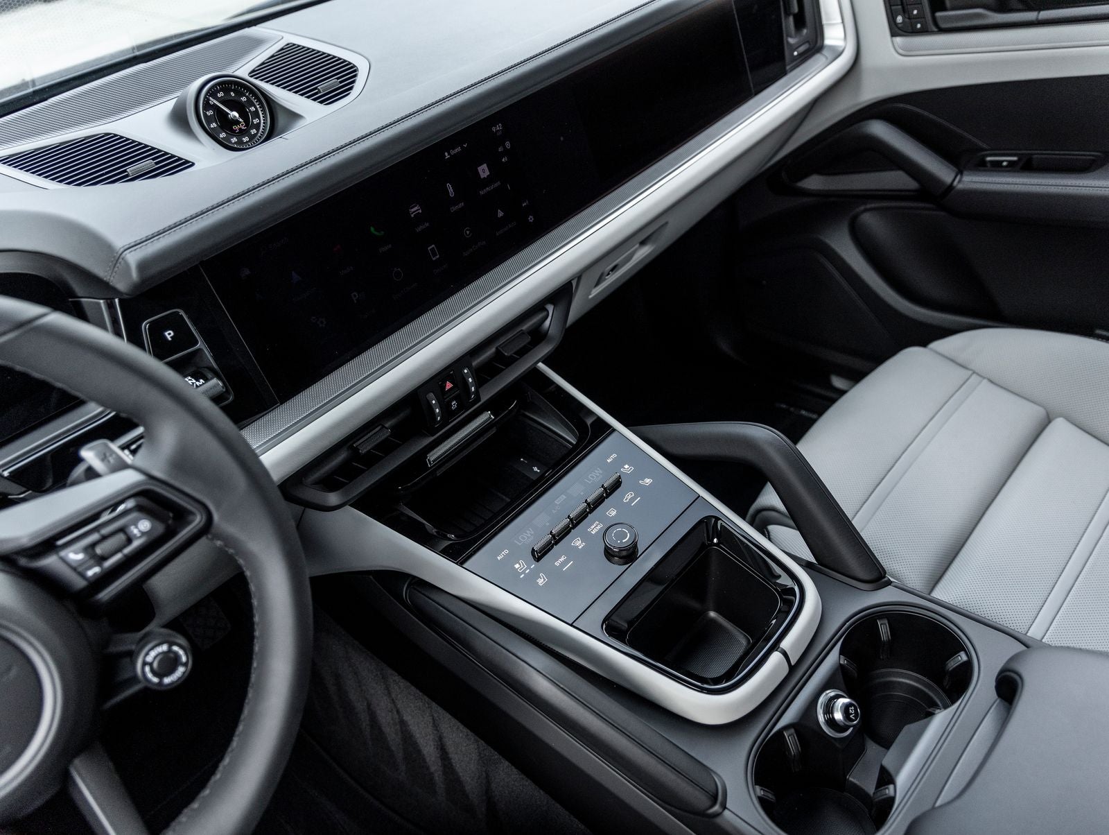 2025 Porsche Cayenne Coupe