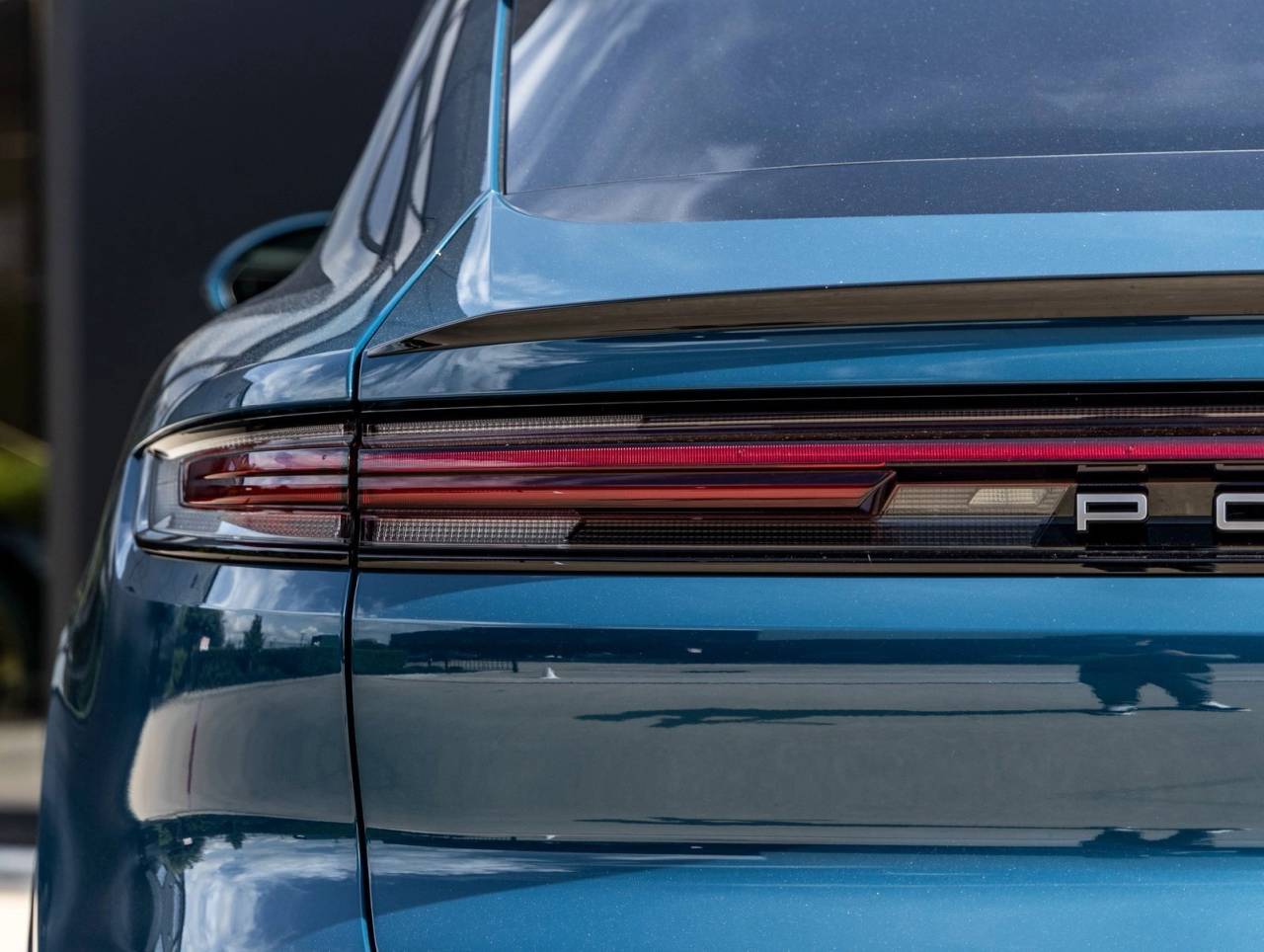 2025 Porsche Cayenne Coupe