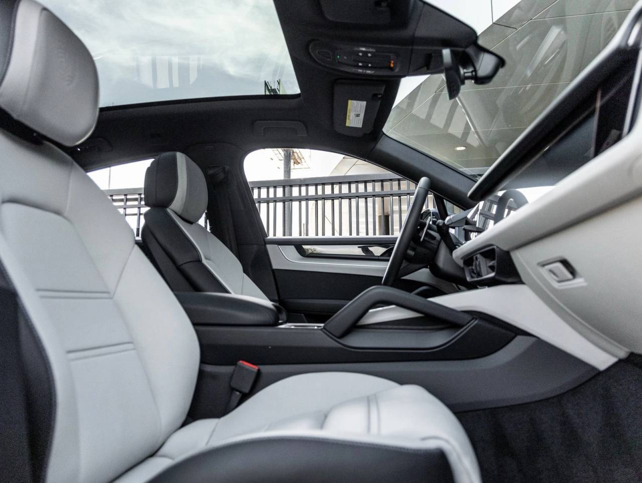 2025 Porsche Cayenne Coupe