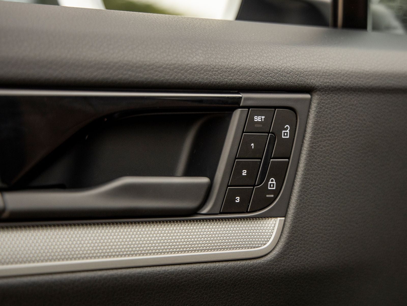 2026 Porsche Cayenne Coupe