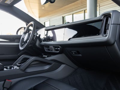 2026 Porsche Cayenne Cayenne Coupe