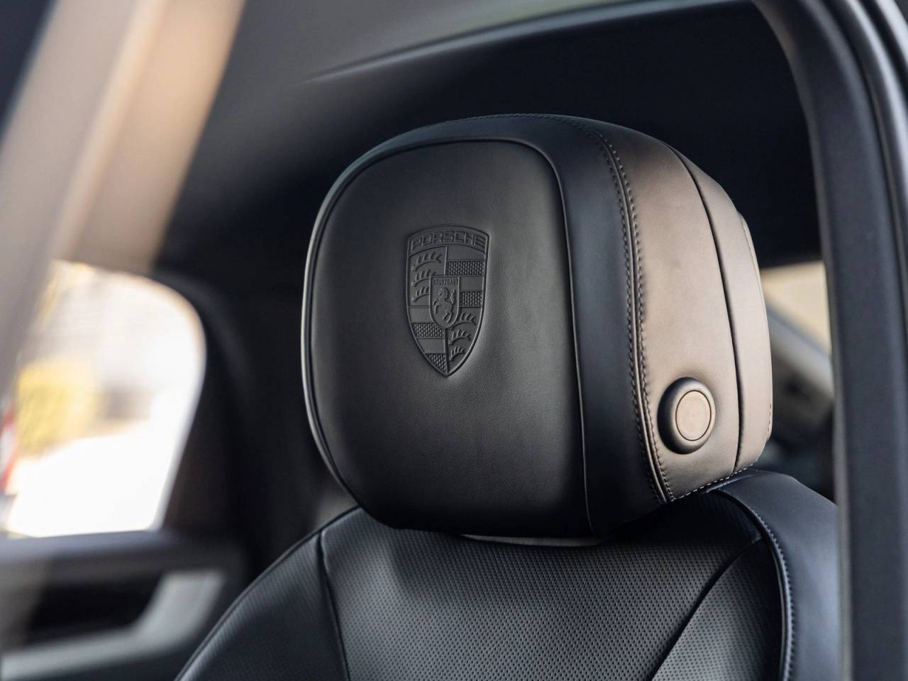 2026 Porsche Cayenne Coupe