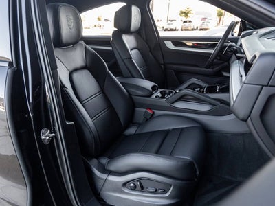 2026 Porsche Cayenne Coupe