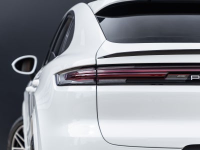 2025 Porsche Cayenne Coupe Coupe AWD