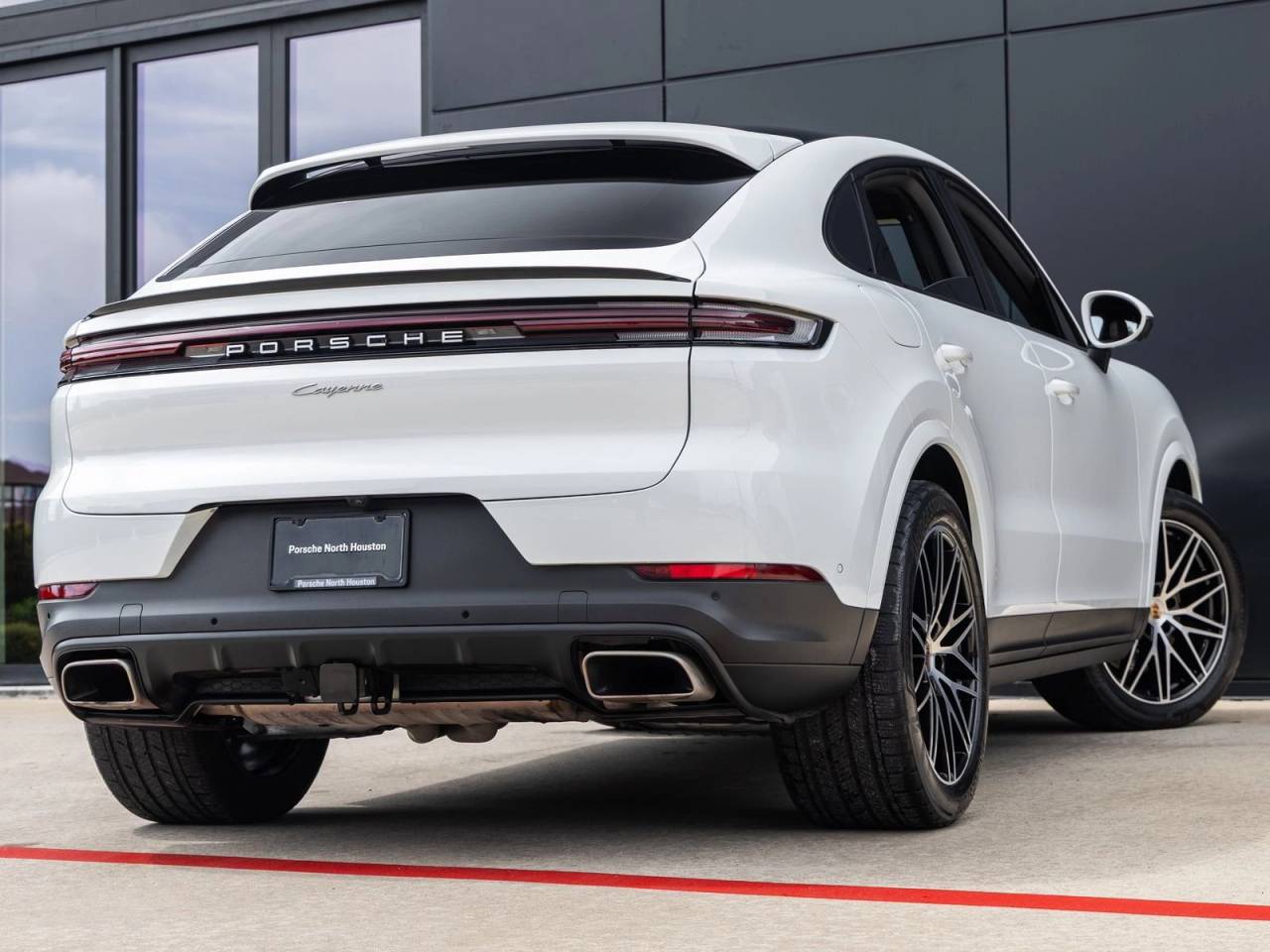 2025 Porsche Cayenne Coupe