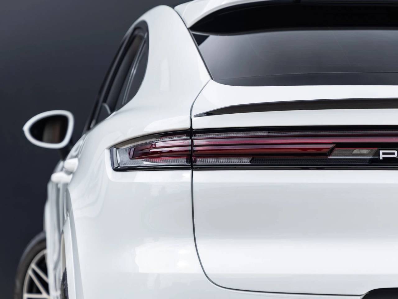 2025 Porsche Cayenne Coupe