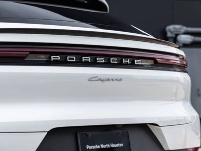 2025 Porsche Cayenne Coupe