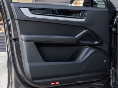 2026 Porsche Cayenne Coupe