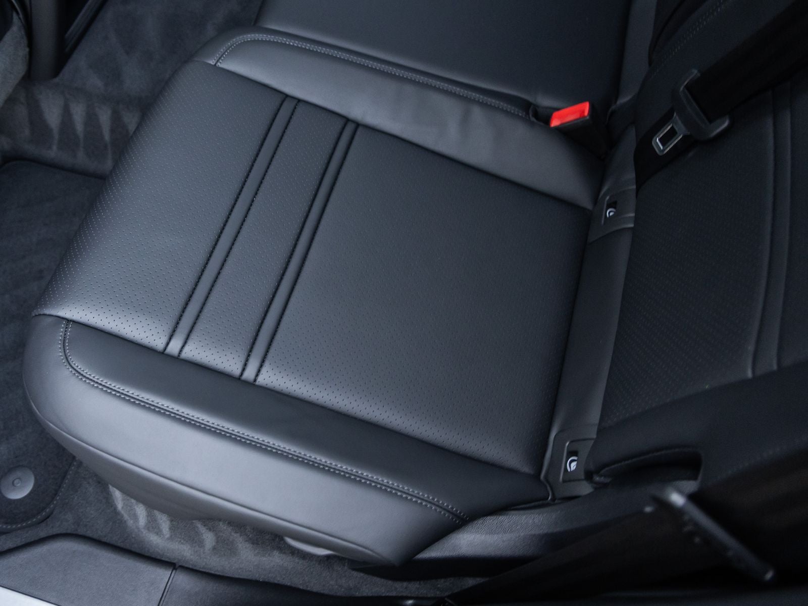 2026 Porsche Cayenne Coupe