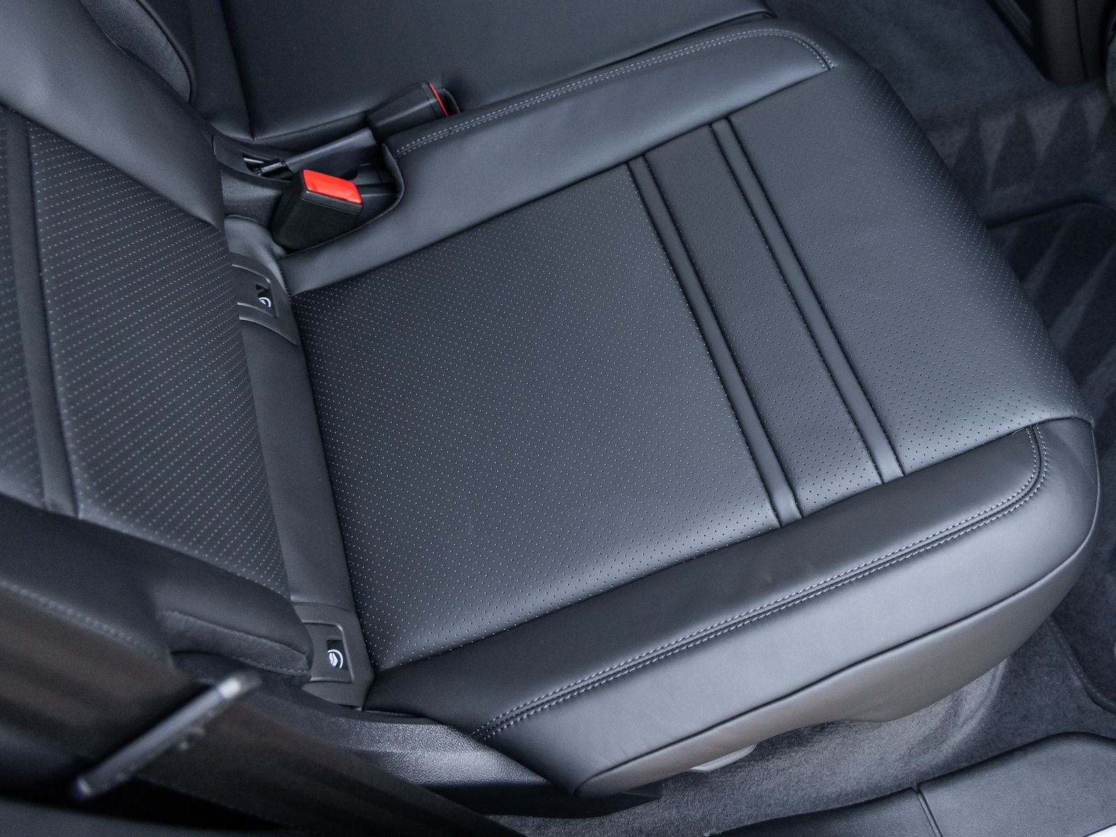 2026 Porsche Cayenne Coupe