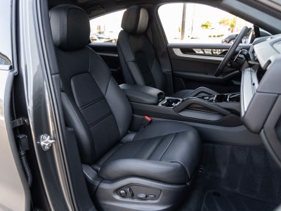 2026 Porsche Cayenne Coupe