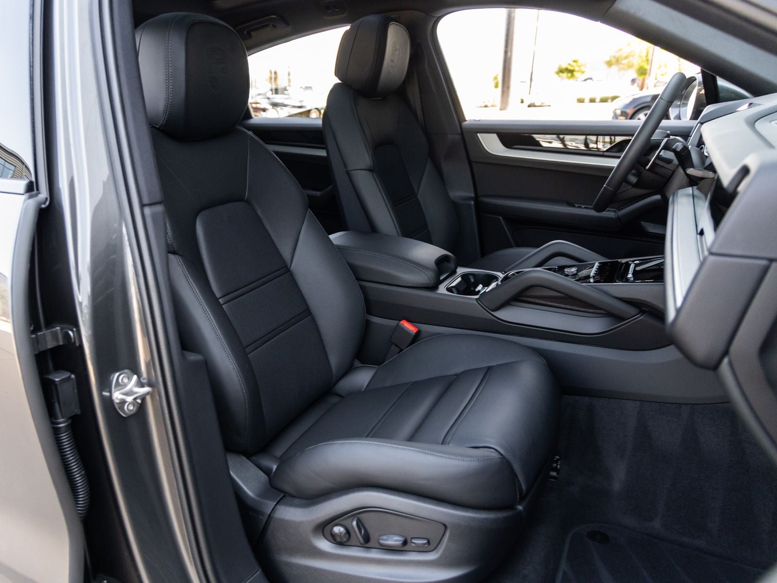 2026 Porsche Cayenne Coupe