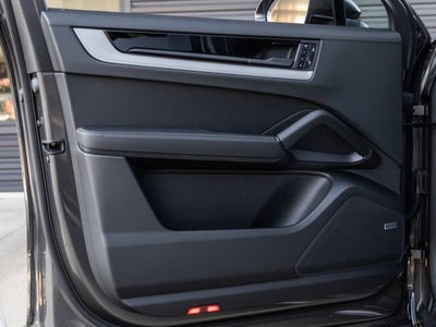 2026 Porsche Cayenne Coupe