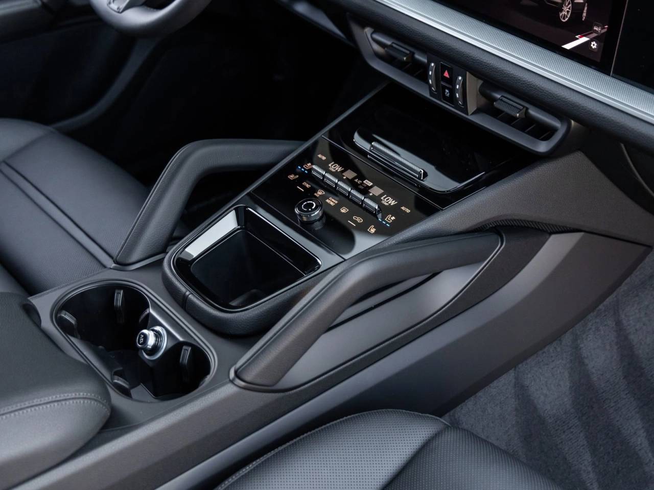 2026 Porsche Cayenne Coupe