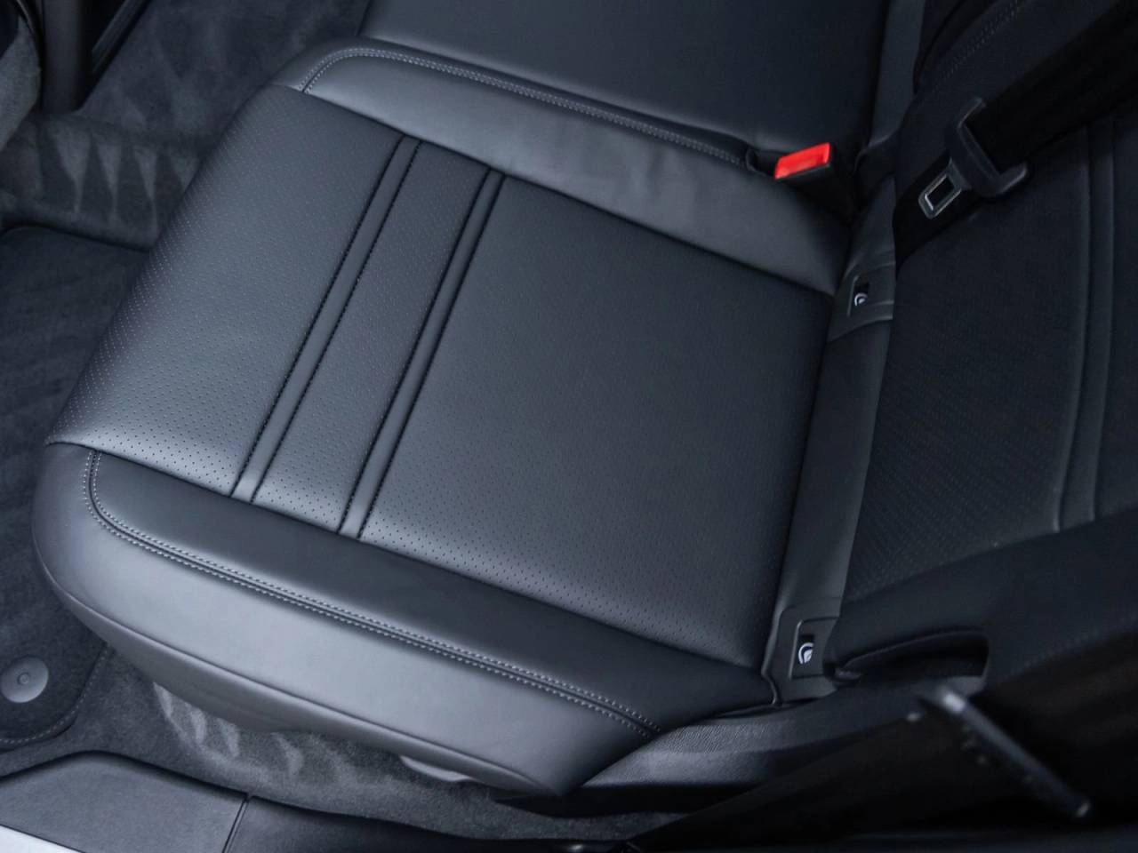 2026 Porsche Cayenne Coupe