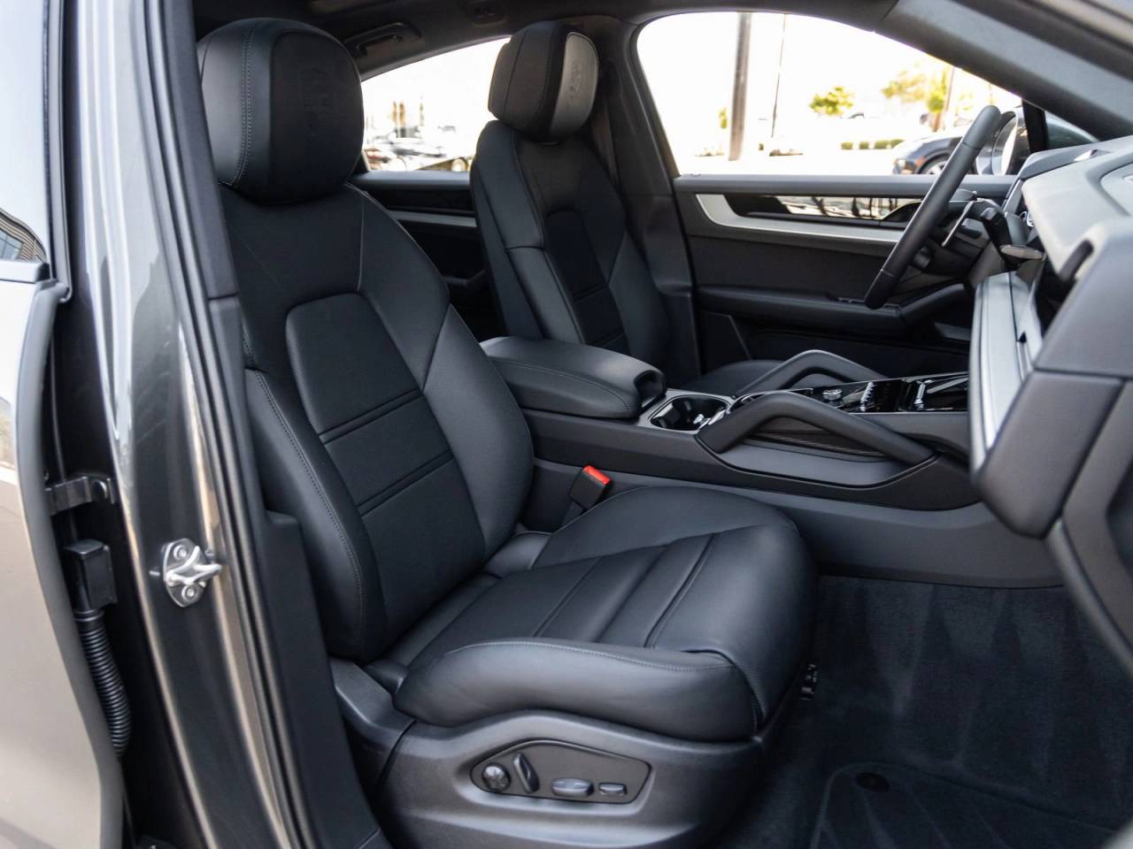 2026 Porsche Cayenne Coupe