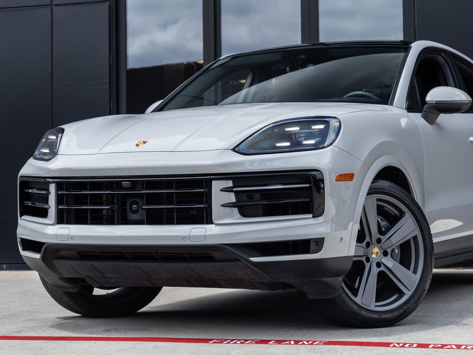 2024 Porsche Cayenne Coupe