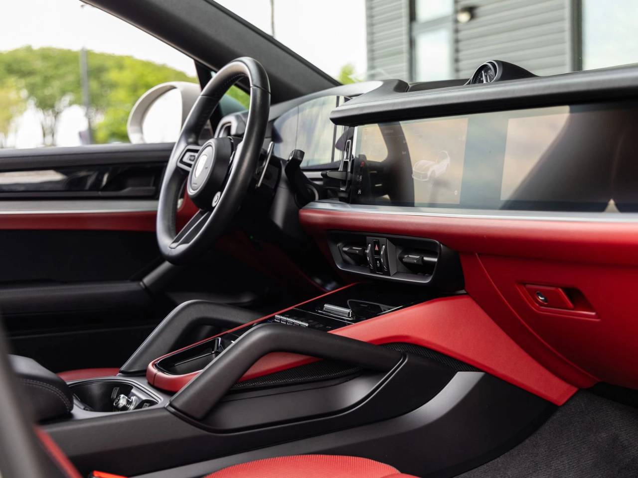 2024 Porsche Cayenne Coupe