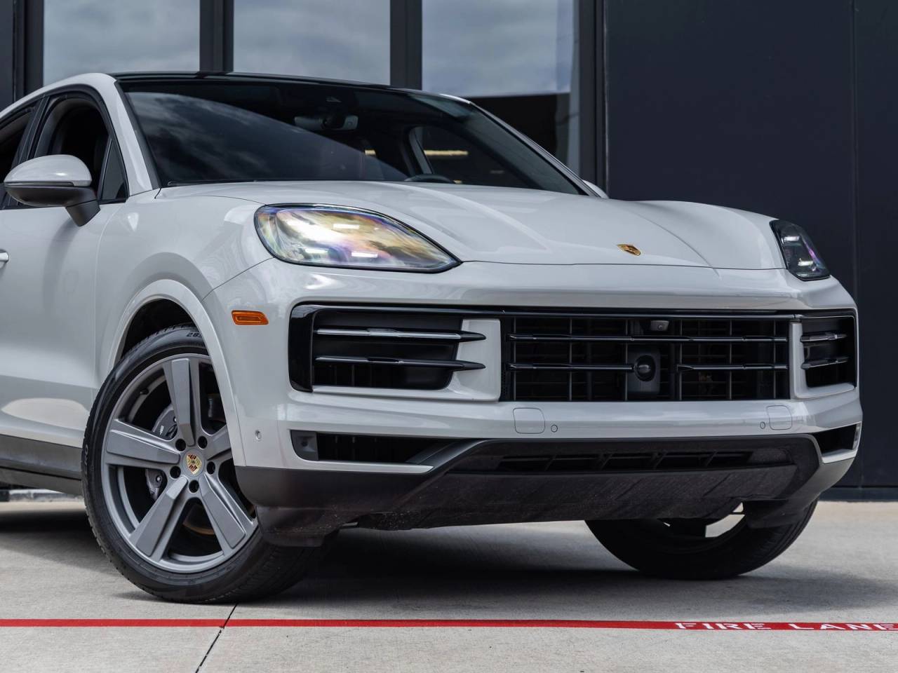 2024 Porsche Cayenne Coupe