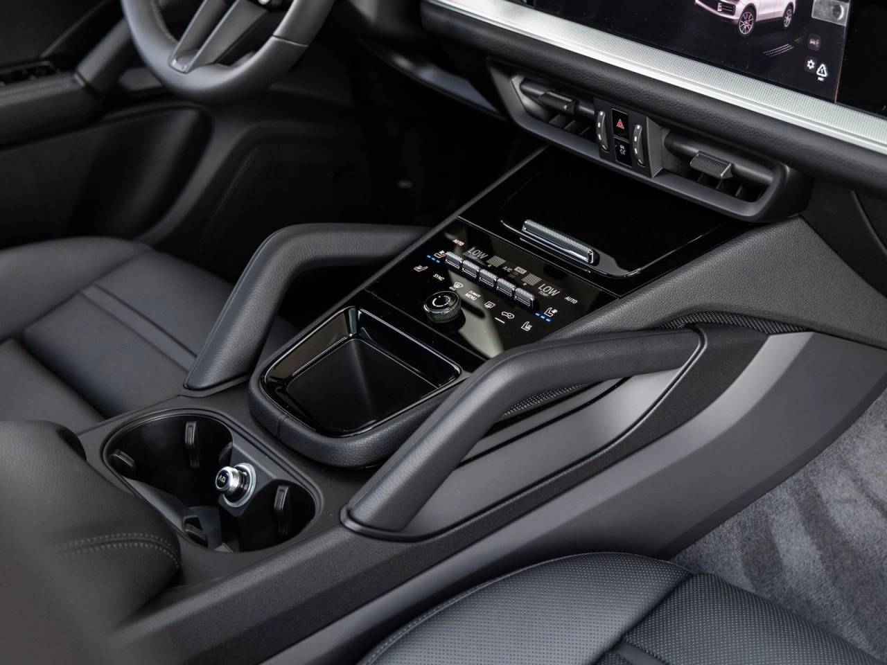 2025 Porsche Cayenne Coupe Cayenne Coupe