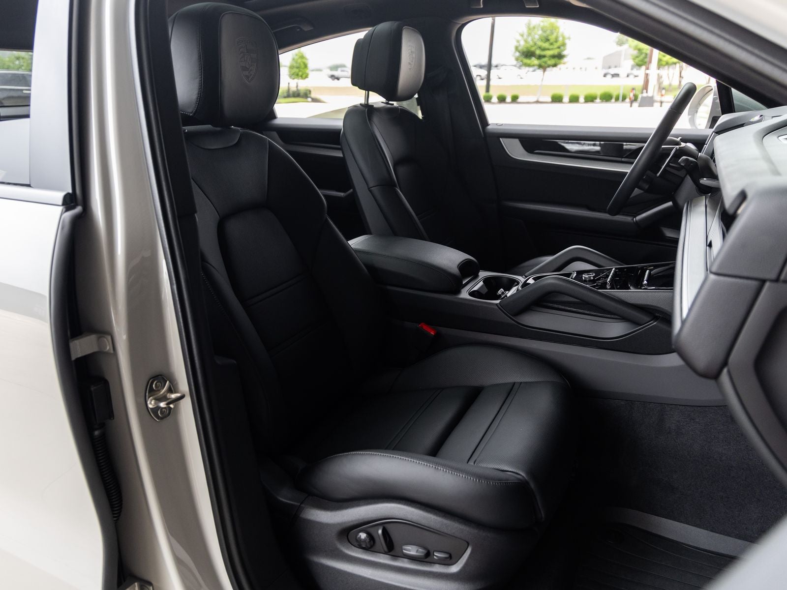 2026 Porsche Cayenne Coupe