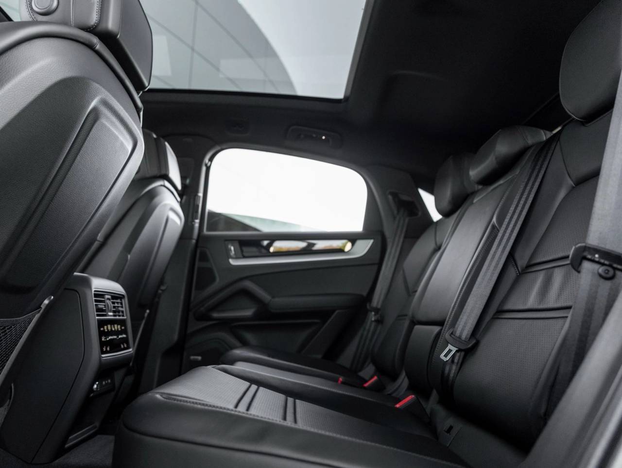 2026 Porsche Cayenne Coupe