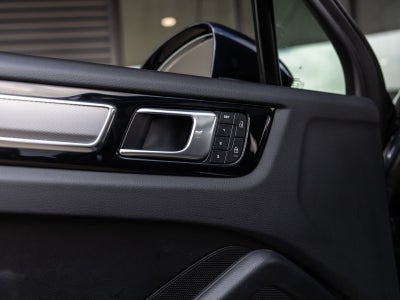 2023 Porsche Cayenne Cayenne Coupe Platinum Edition