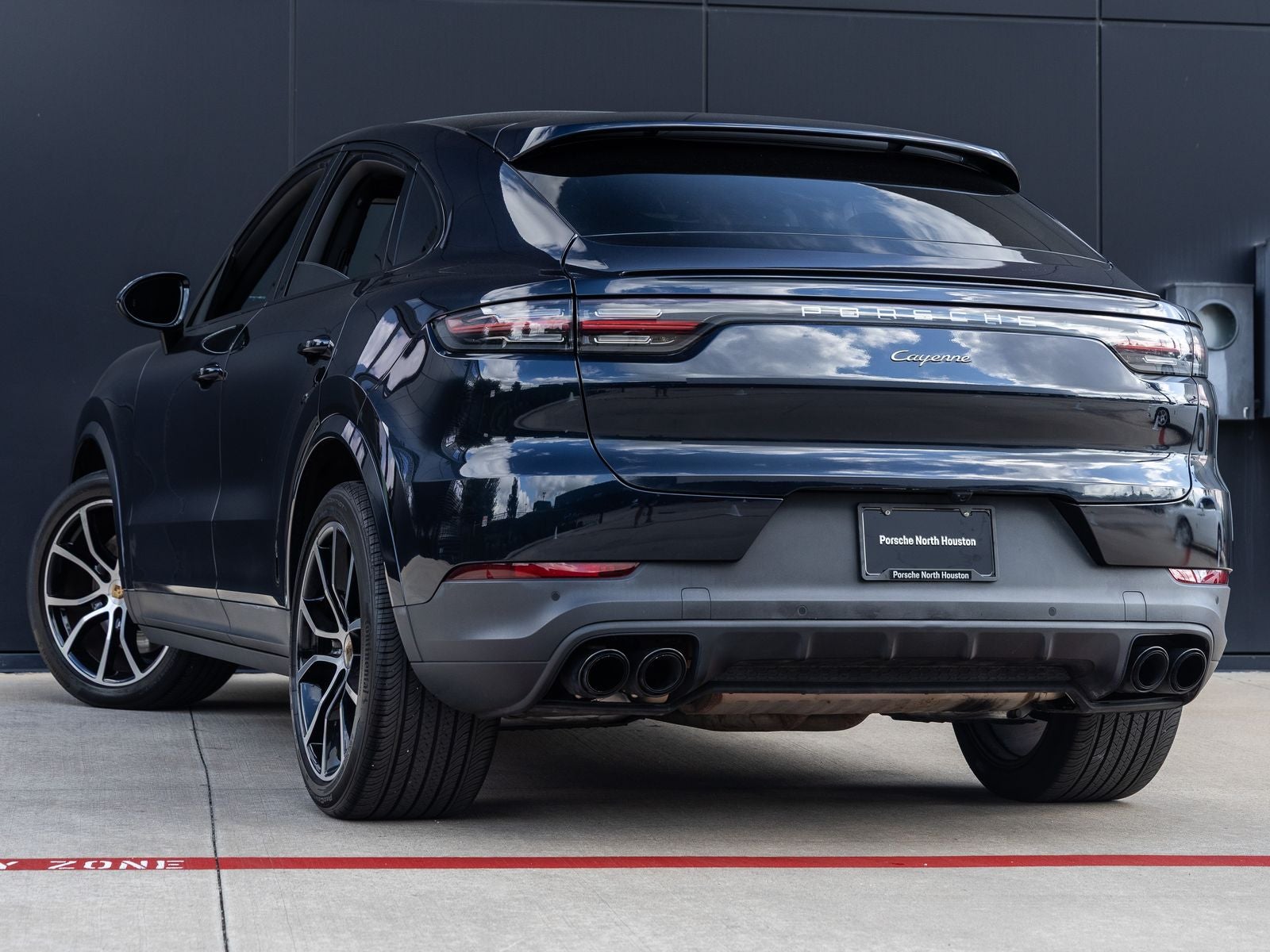 2023 Porsche Cayenne Cayenne Coupe Platinum Edition