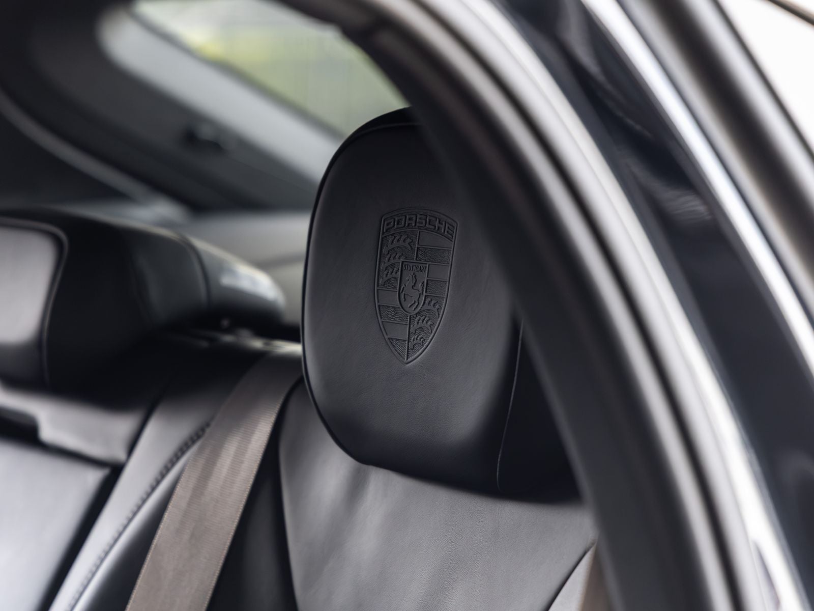 2023 Porsche Cayenne Cayenne Coupe Platinum Edition