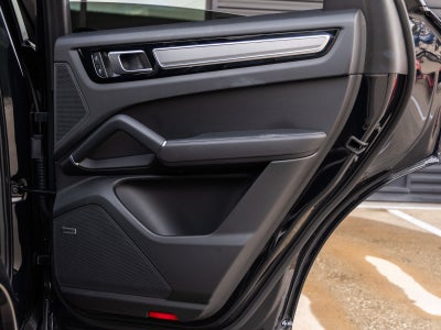 2023 Porsche Cayenne Cayenne Coupe Platinum Edition