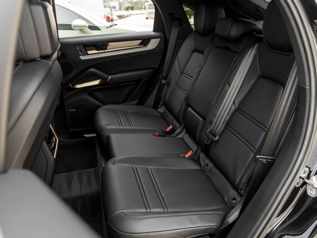 2026 Porsche Cayenne Cayenne Coupe