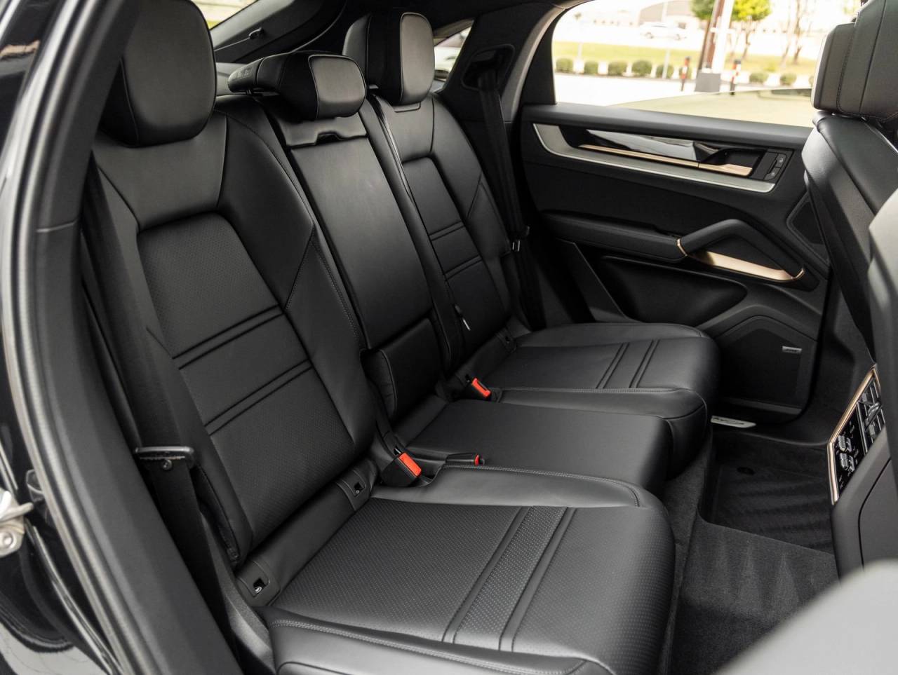 2026 Porsche Cayenne Cayenne Coupe