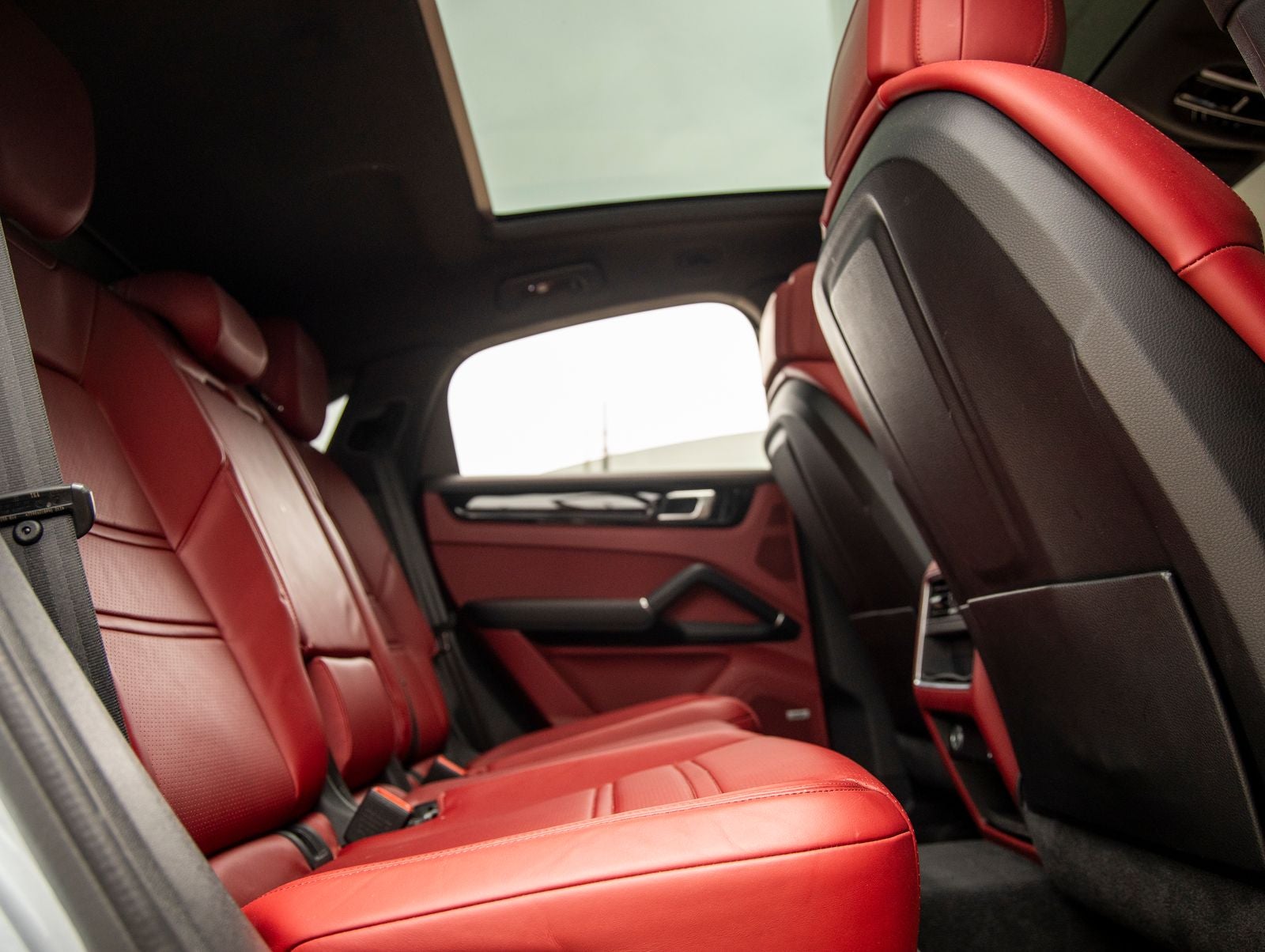 2021 Porsche Cayenne S Coupe