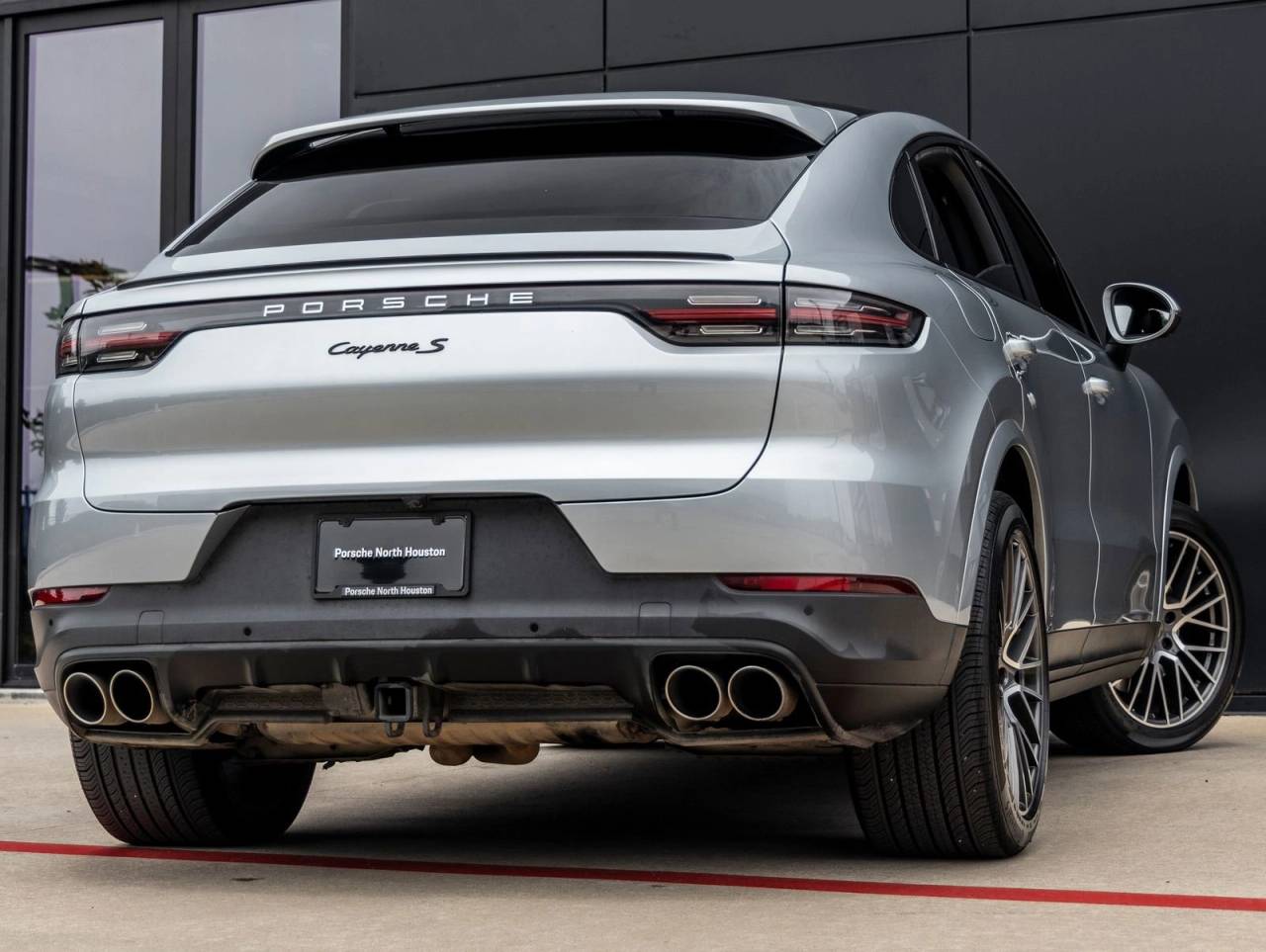 2021 Porsche Cayenne S Coupe
