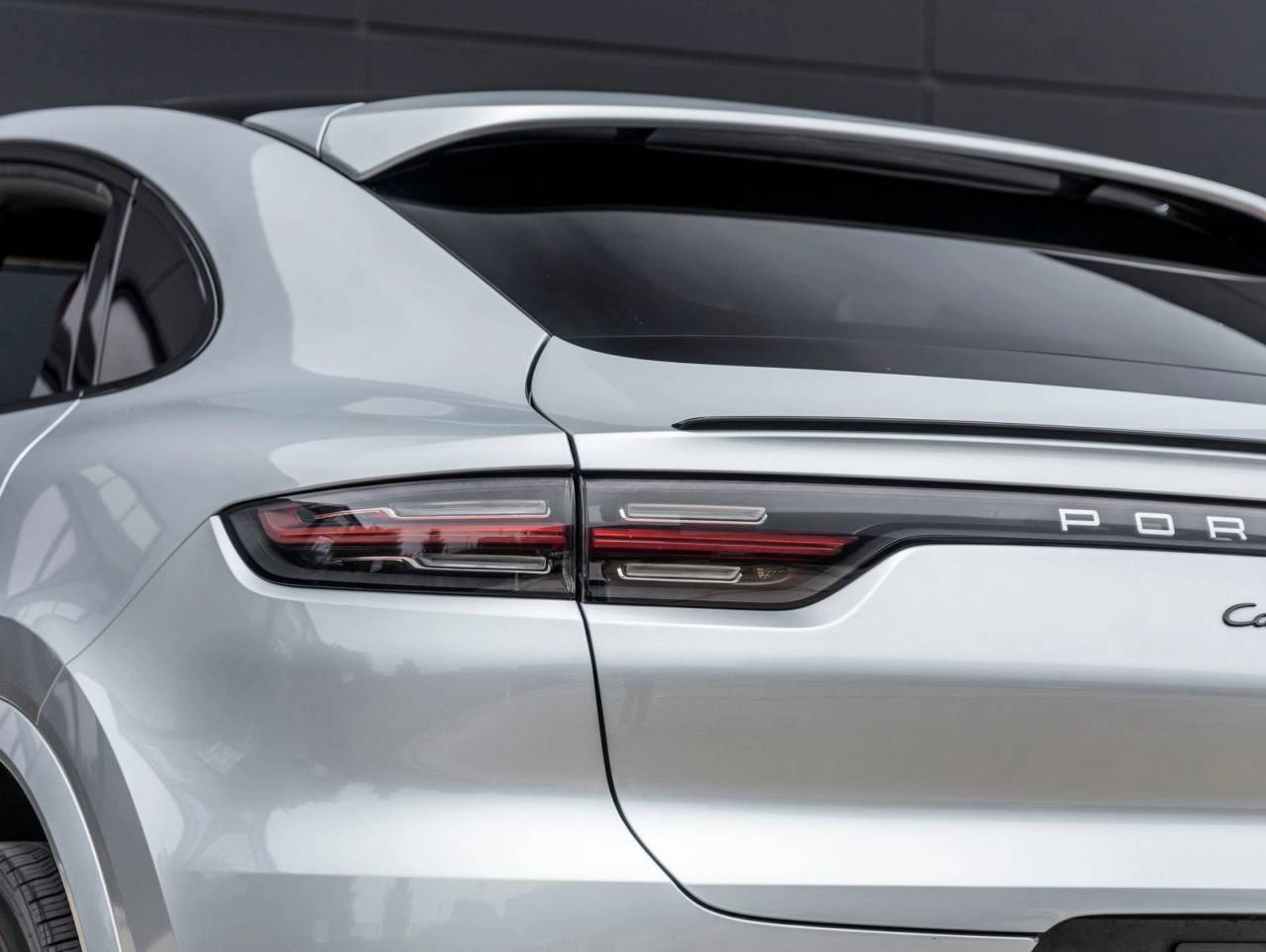 2021 Porsche Cayenne S Coupe
