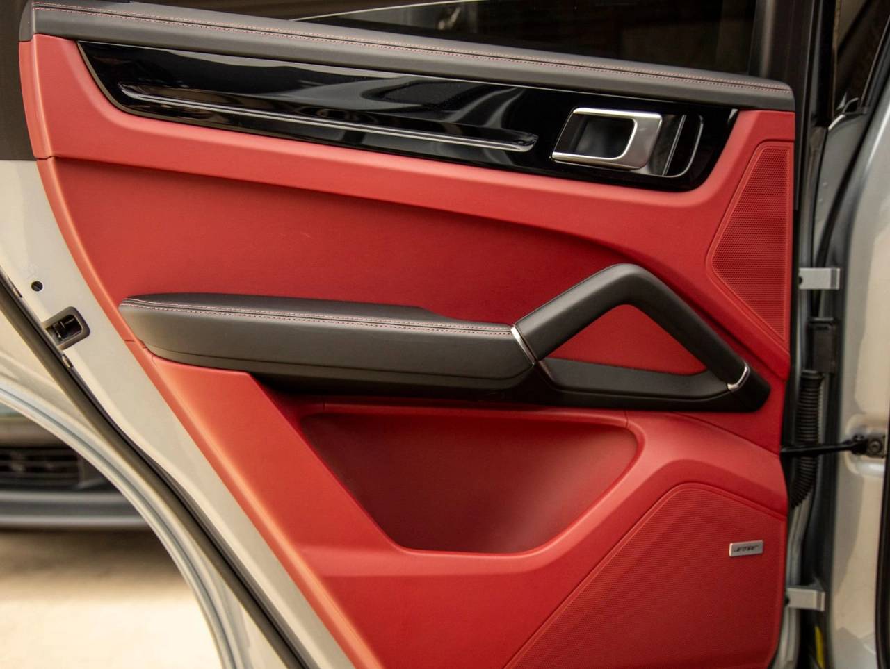 2021 Porsche Cayenne S Coupe