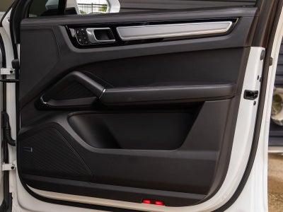2023 Porsche Cayenne Cayenne S Coupe Platinum Edition