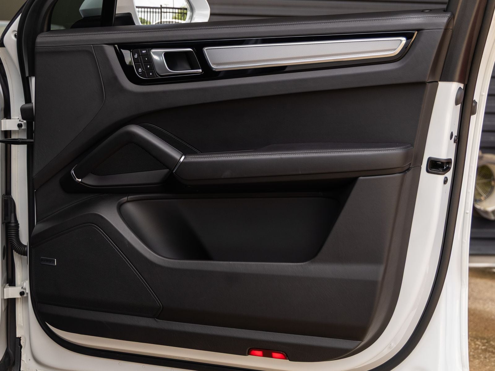 2023 Porsche Cayenne Cayenne S Coupe Platinum Edition