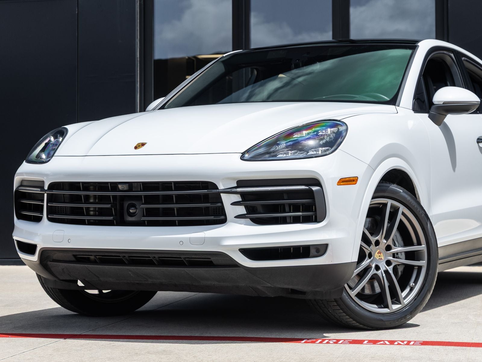 2023 Porsche Cayenne Cayenne S Coupe Platinum Edition