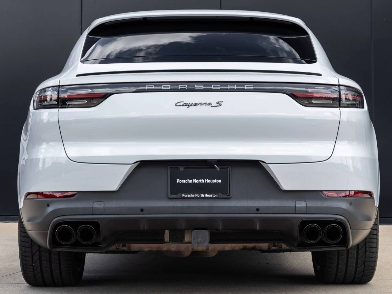 2023 Porsche Cayenne Cayenne S Coupe Platinum Edition