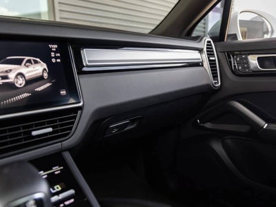 2023 Porsche Cayenne Cayenne S Coupe Platinum Edition