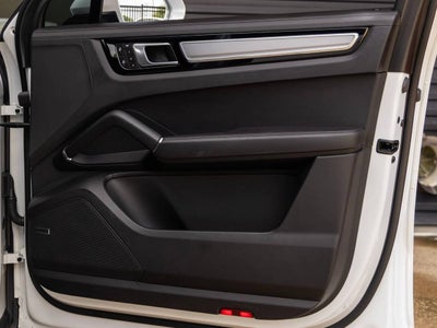 2023 Porsche Cayenne Cayenne S Coupe Platinum Edition