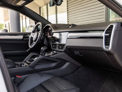 2023 Porsche Cayenne Cayenne S Coupe Platinum Edition
