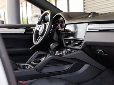 2023 Porsche Cayenne Cayenne S Coupe Platinum Edition